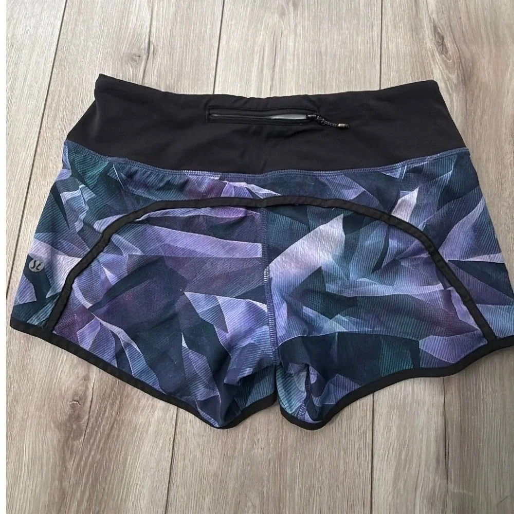 Lululemon Speed Short Size 4 Purple Blue Geometric Print Running Shorts